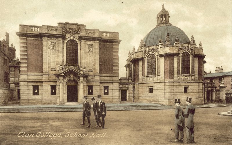 School Hall, Eton College (värikuva) tekijältä English Photographer