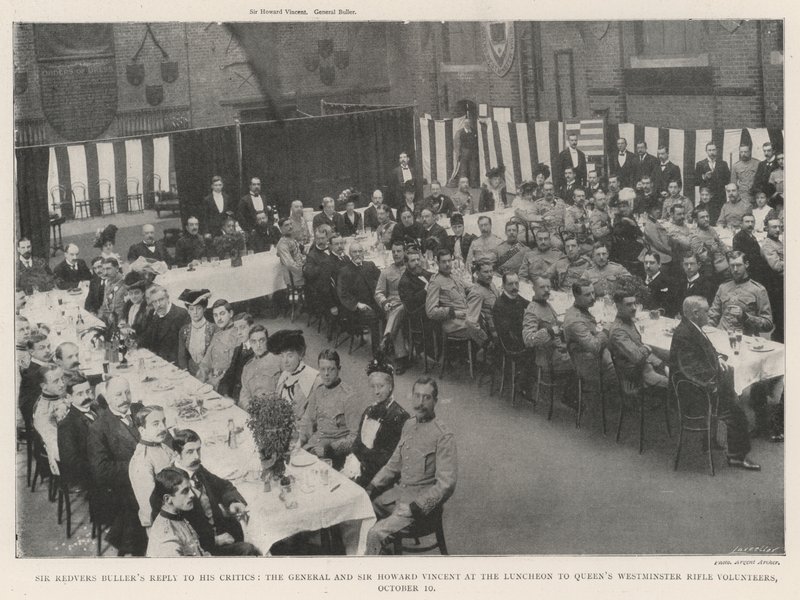 Sir Redvers Bullers vastaa kriitikoilleen, kenraalille ja sir Howard Vincentille lounaalla Queens Winchester Rifle Volunteersille, 10. lokakuuta tekijältä English Photographer