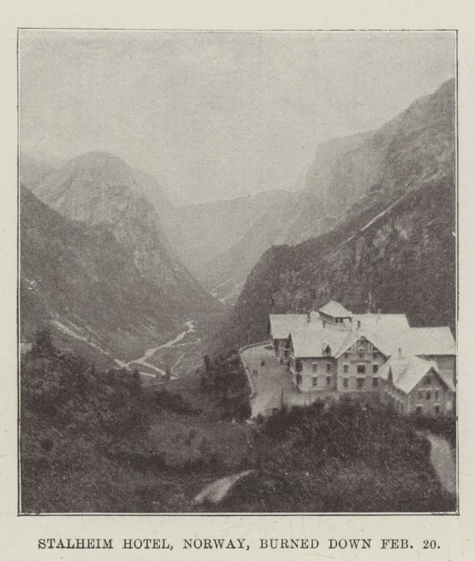 Stalheim Hotel, Norja, paloi 20. helmikuuta tekijältä English Photographer