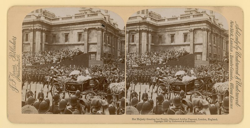 Stereografinen printti Queen Victorias Diamond Jubileesta tekijältä English Photographer