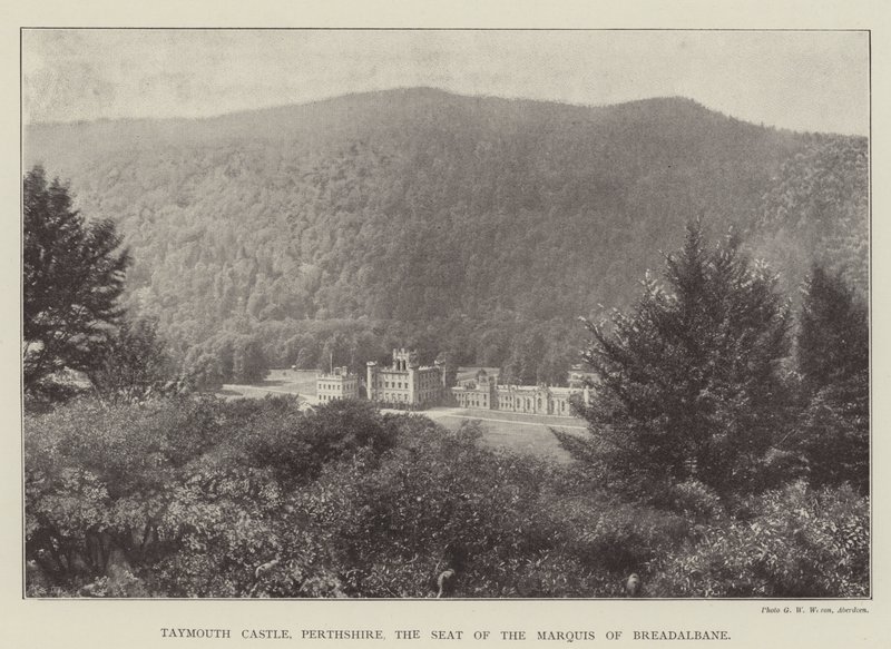 Taymouth Castle, Perthshire, Breadalbanen markiisin kotipaikka tekijältä English Photographer