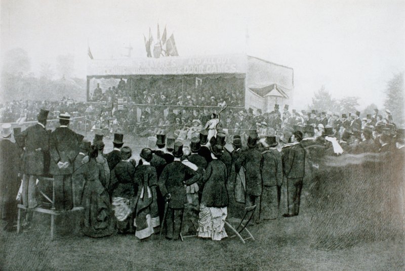 Tenniksen kaksinpelin haastekierros: J T Hartley v H F Lawford tekijältä English Photographer