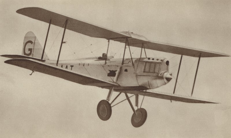 Avro "Avian" (s/w-kuva) tekijältä English Photographer