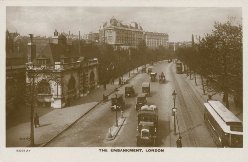 The Embankment, Lontoo tekijältä English Photographer