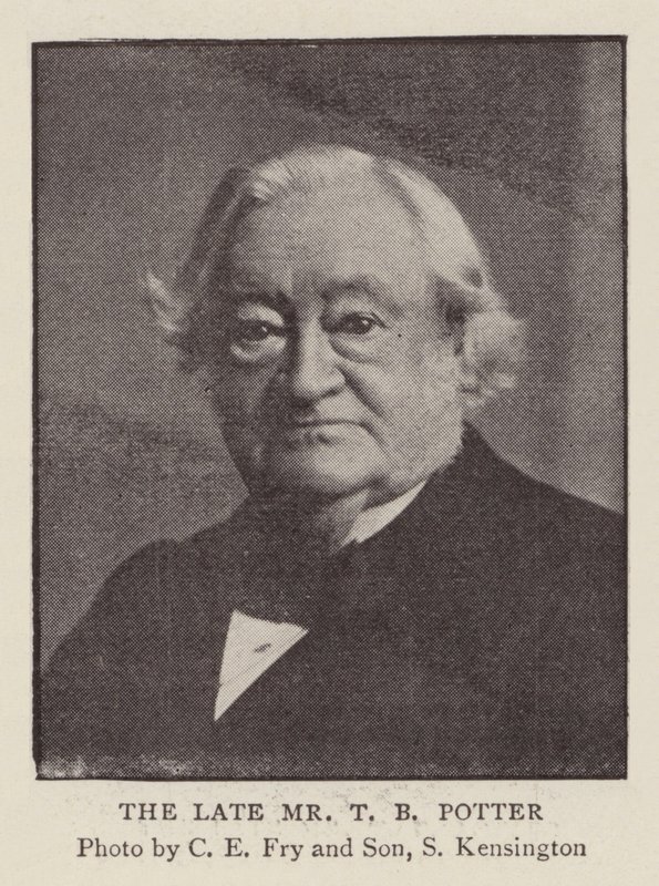 Edesmennyt herra T B Potter tekijältä English Photographer