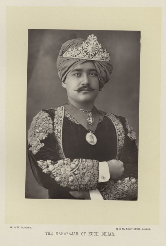 Kuch Biharin Maharaja tekijältä English Photographer