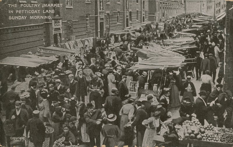 Siipikarjatori, Petticoat Lane, sunnuntaiaamuna tekijältä English Photographer