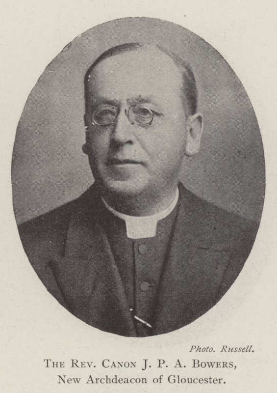 Reverend Canon J P A Bowers, Gloucesterin uusi arkkidiakoni tekijältä English Photographer