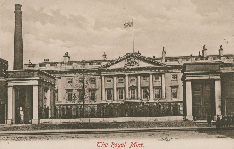 Royal Mint, Lontoo tekijältä English Photographer