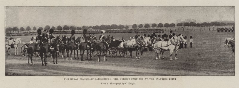 Kuninkaallinen arvostelu Aldershotissa, Queens Carriage on Saluting Point tekijältä English Photographer