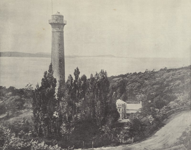 Shot Tower, Browns River tekijältä English Photographer