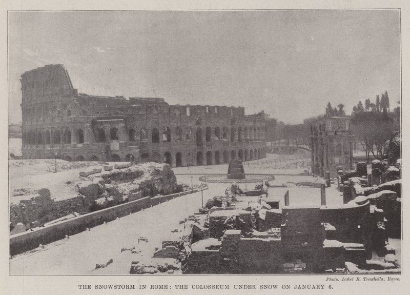 Lumimyrsky Roomassa, Colosseum lumen alla 6. tammikuuta tekijältä English Photographer
