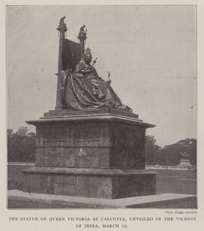 Kuningatar Victorian patsas Kalkutassa, Intian varakuningas paljasti 19. maaliskuuta tekijältä English Photographer