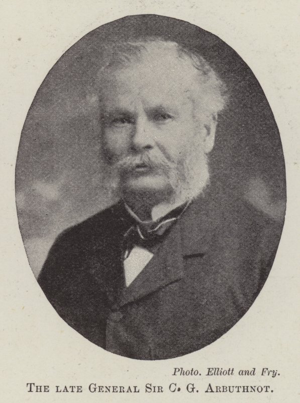 Edesmennyt kenraali Sir C G Arbuthnot tekijältä English Photographer