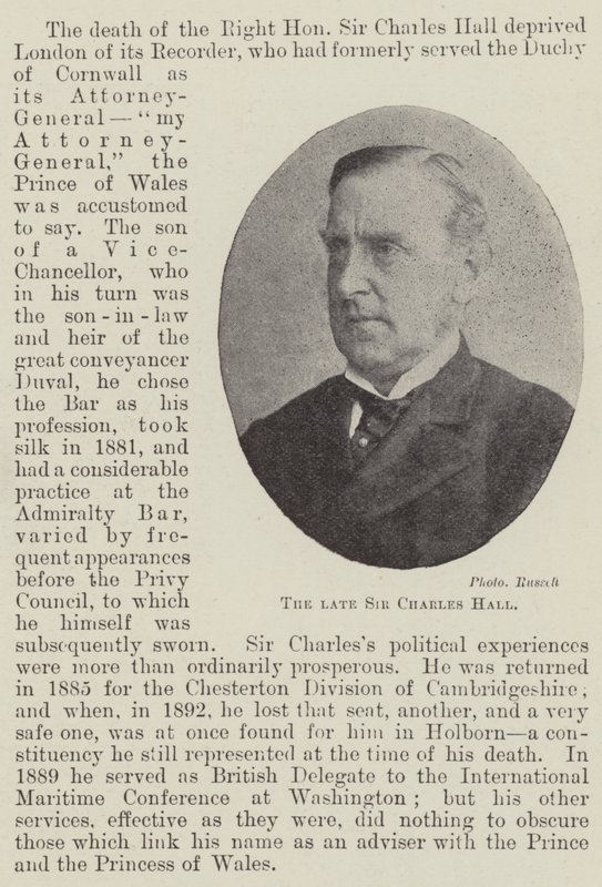 Edesmennyt Sir Charles Hall tekijältä English Photographer