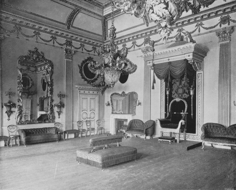 Throne Room Dublinin linnassa (m/w kuva) tekijältä English Photographer