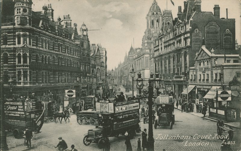 Tottenham Court Road, Lontoo tekijältä English Photographer