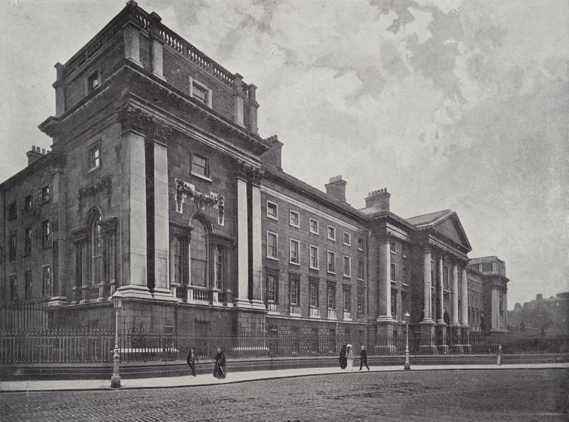 Trinity College, Dublin tekijältä English Photographer