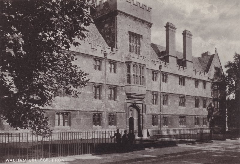 Wadham College, edessä tekijältä English Photographer