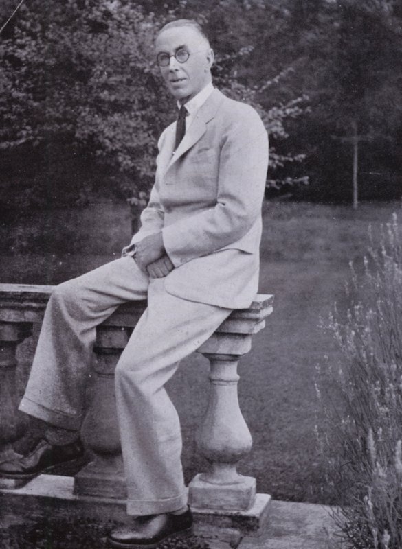 Warwick Deeping (m/w kuva) tekijältä English Photographer