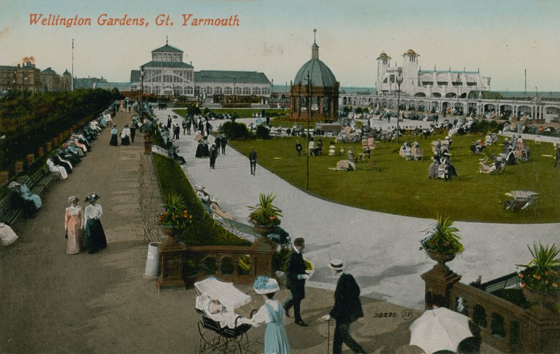 Wellington Gardens, Great Yarmouth. Postikortti lähetetty 1913. tekijältä English Photographer