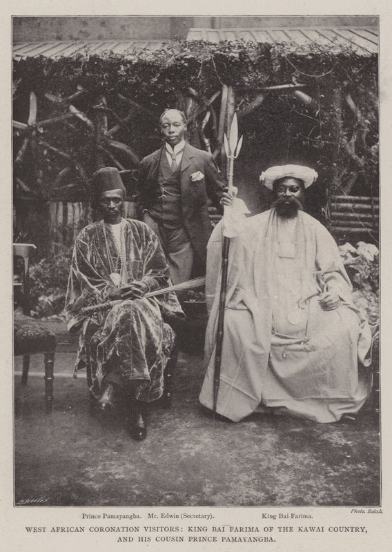 Länsi-Afrikan kruunausvieraat, Kawai-maan kuningas Bai Farima ja hänen serkkunsa prinssi Pamayangba tekijältä English Photographer