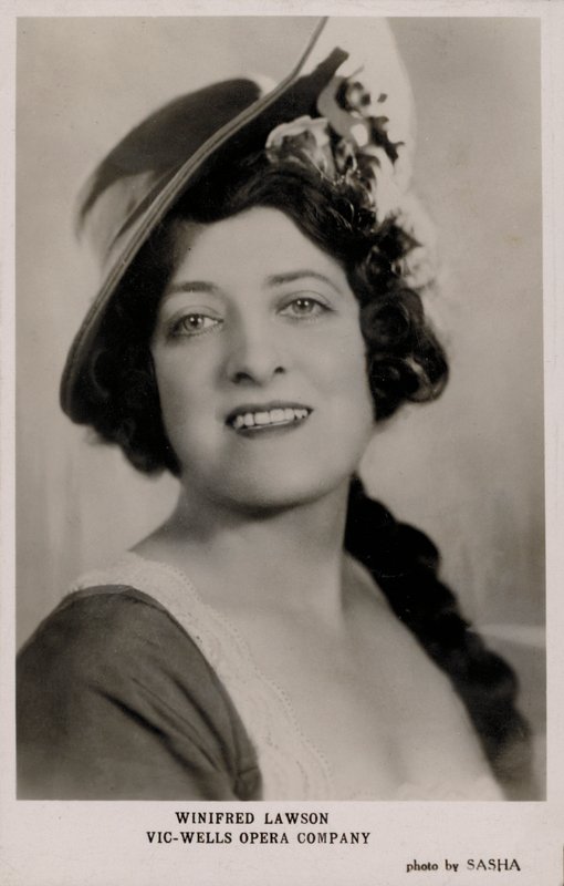 Winifred Lawson, Vic-Wells Opera Company (m/v kuva) tekijältä English Photographer