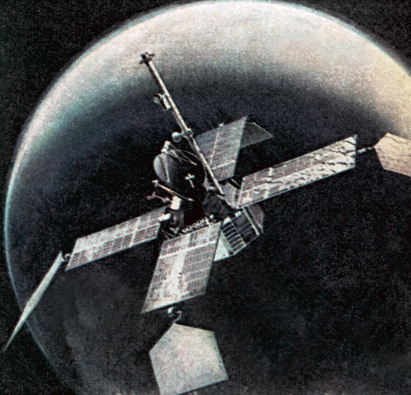 Satelliitti tekijältä English School
