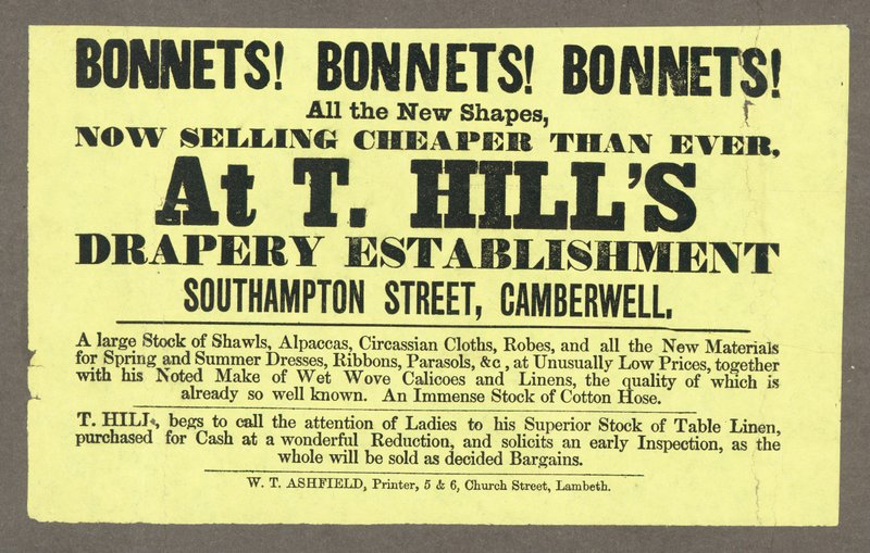 Konepellit! Konepellit! Konepellit! osoitteessa T Hills, Southampton Street, Camberwell, Lontoo tekijältä English School