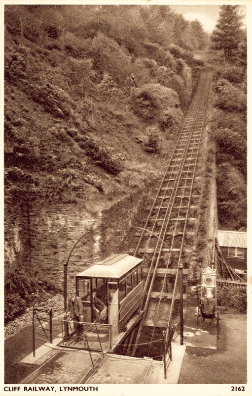 Cliff Railway, Lynmouth (s/w-kuva) tekijältä English School