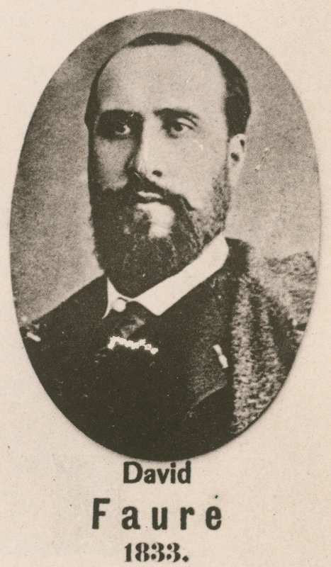 David Faure (kaiverrus) tekijältä English School