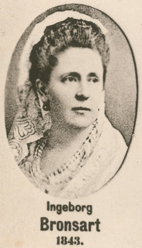 Ingeborg Bronsart (kaiverrus) tekijältä English School
