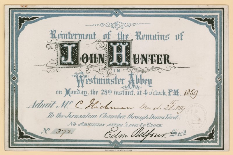 Kutsu John Huntersin jäännösten uudelleensijoittamiseen Westminster Abbeyssa, Lontoossa, 28. maaliskuuta 1859 tekijältä English School