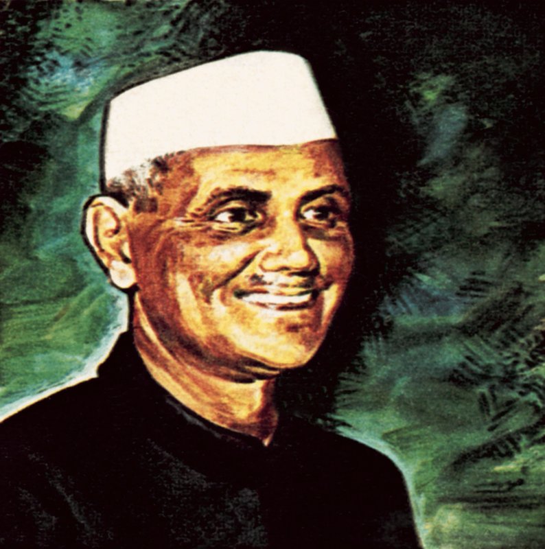 Lal Bahadur Shastri tekijältä English School