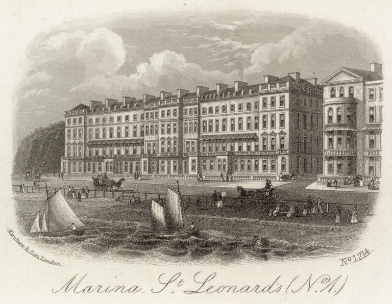 Marina St Leonards on Seassa tekijältä English School