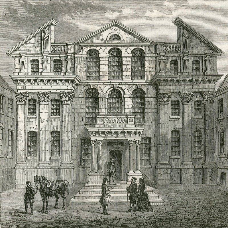 Monmouth House, Soho Square tekijältä English School