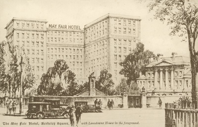 The May Fair Hotel, Berkeley Square (litho) tekijältä English School