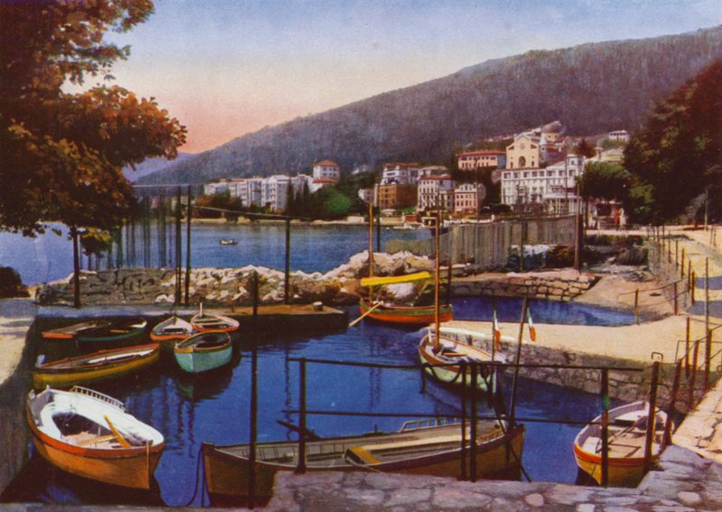 Opatija, nyt Opatija Kroatiassa: Porticciuolo, josta on näkymät eteläiselle kävelykadulle (kuva) tekijältä European Photographer