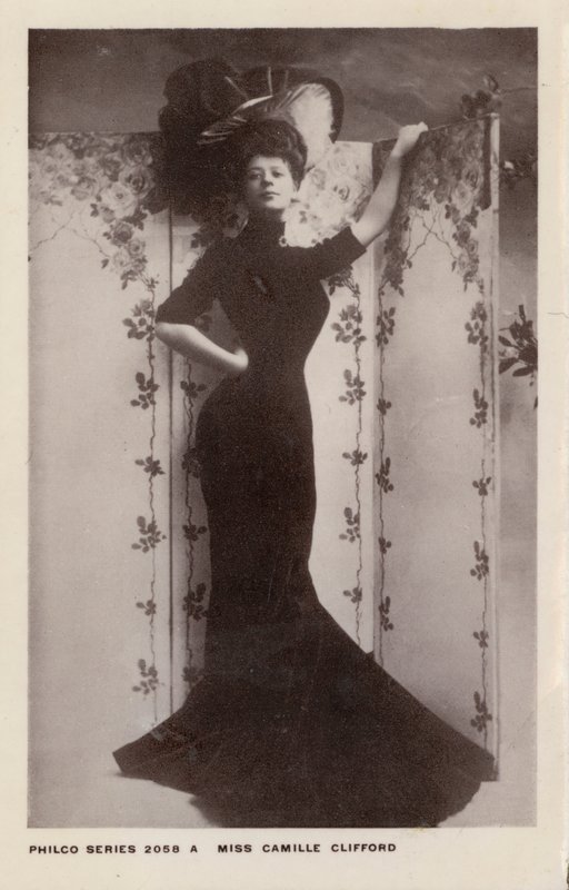 Camille Clifford, belgialaissyntyinen näyttelijä (m/w kuva) tekijältä European Photographer