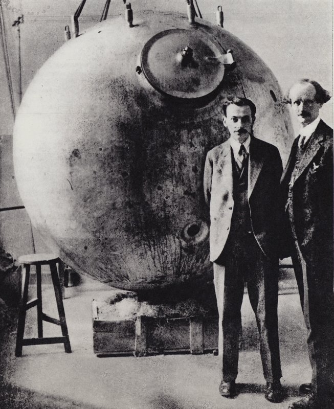 Ensimmäinen nousu stratosfääriin, 28. toukokuuta 1931 (s/w-kuva). tekijältä European Photographer
