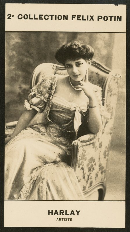 Henriette Harlay, taiteilija tekijältä European Photographer
