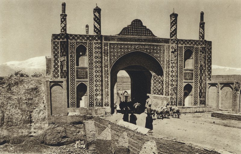 Persia, Teheran, Kaupungin portti (s/w kuva) tekijältä European Photographer