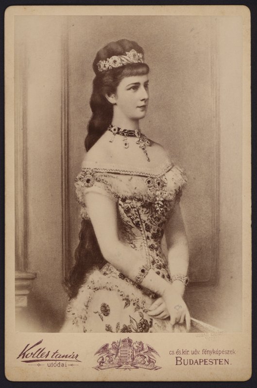 Muotokuva, Itävallan keisarinna Elisabet, tunnettu nimellä Sisi (s/w valokuva) tekijältä European Photographer