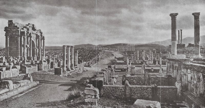 Timgad (m/w kuva) tekijältä European Photographer