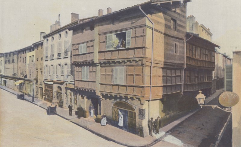 Kylä, espanjalainen talo rue Gambettan ja rue du Gouvernementin kulmassa tekijältä French Photographer