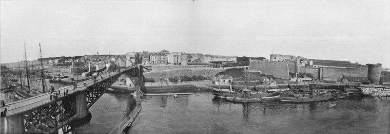 Brest - Kääntyvä silta ja sotasatama (m/w kuva) tekijältä French Photographer