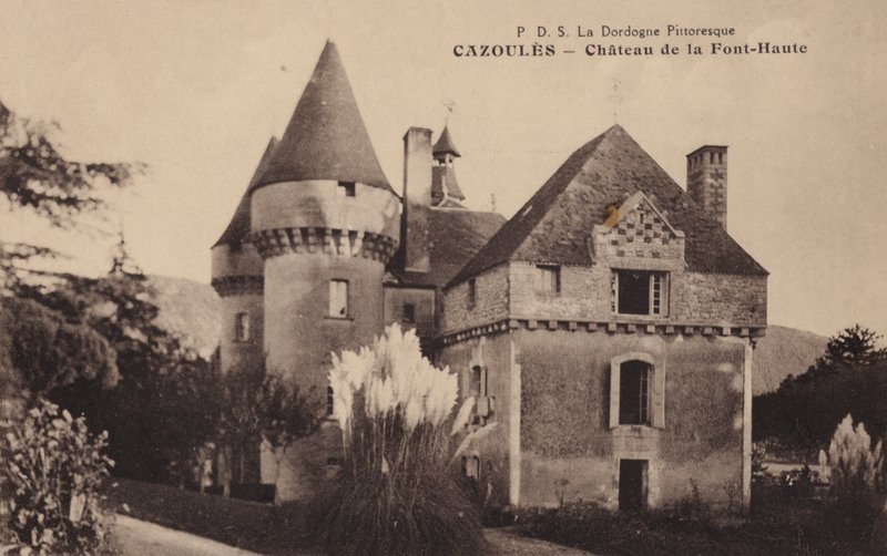 Cazoules, Chateau De La Fonte-Haute tekijältä French Photographer