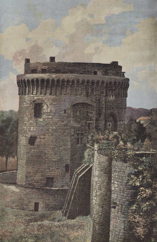 Dinan, entinen Bretagnen herttuoiden linna (vankila) tekijältä French Photographer