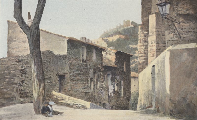 Hyeres, Vanhakaupunki, Saint-Paulin kirkkoon johtava katu tekijältä French Photographer