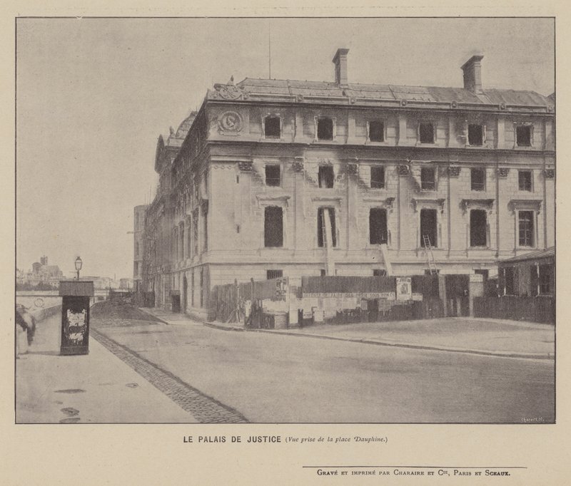 Pariisin kommuuni, Palais De Justice, Näkymä Place Dauphine -aukiolta (m/w kuva) tekijältä French Photographer